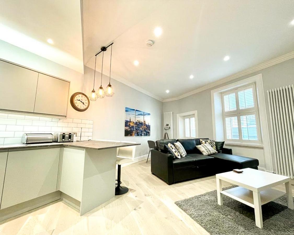 Gorgeous 2br & Bolt-hole * EDI